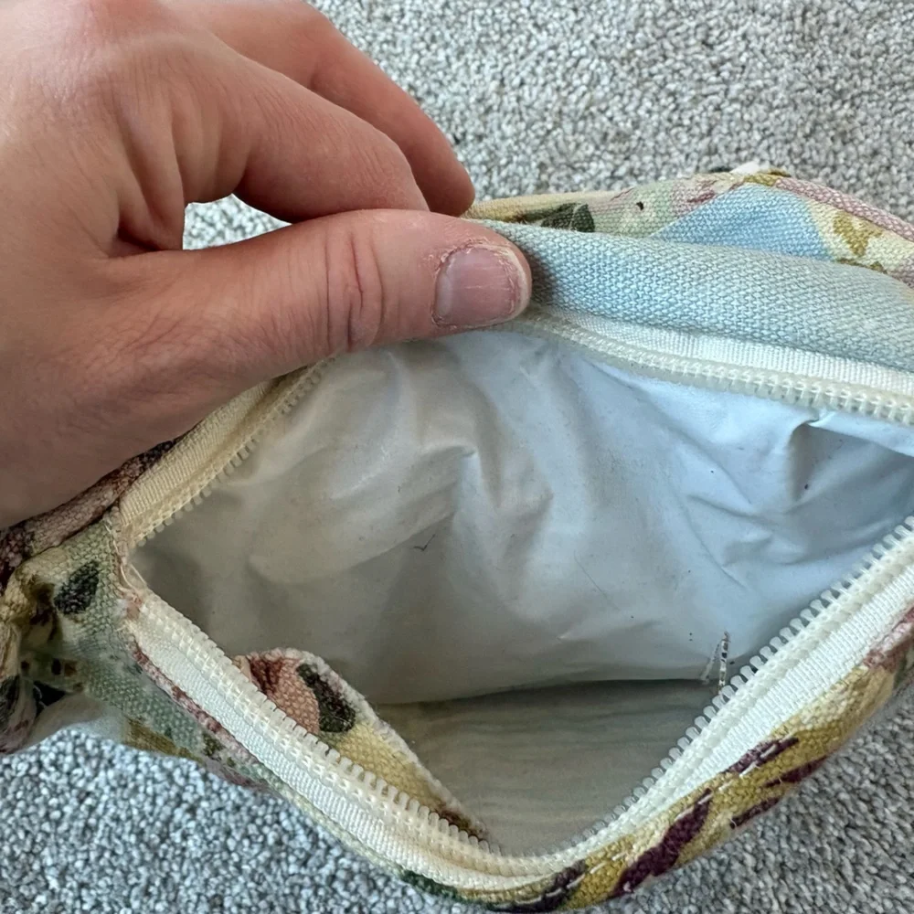 Vtg Retro Floral Patchwork Fanny Pack Pastel Colorful Cottage grandma core - Picture 8 of 8